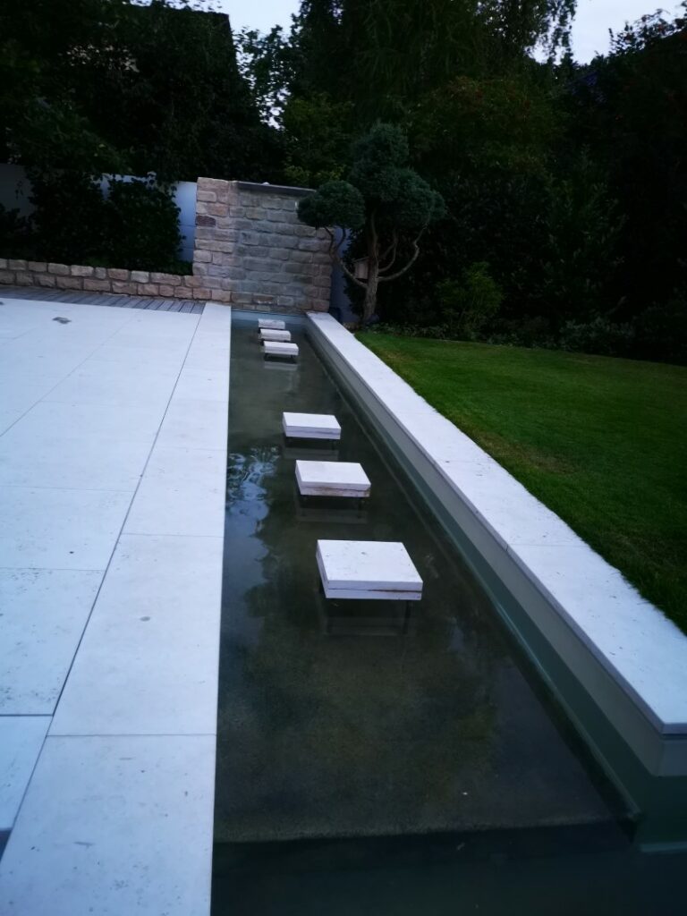 Garden Deluxe Pool Bau die beckenbauer 15